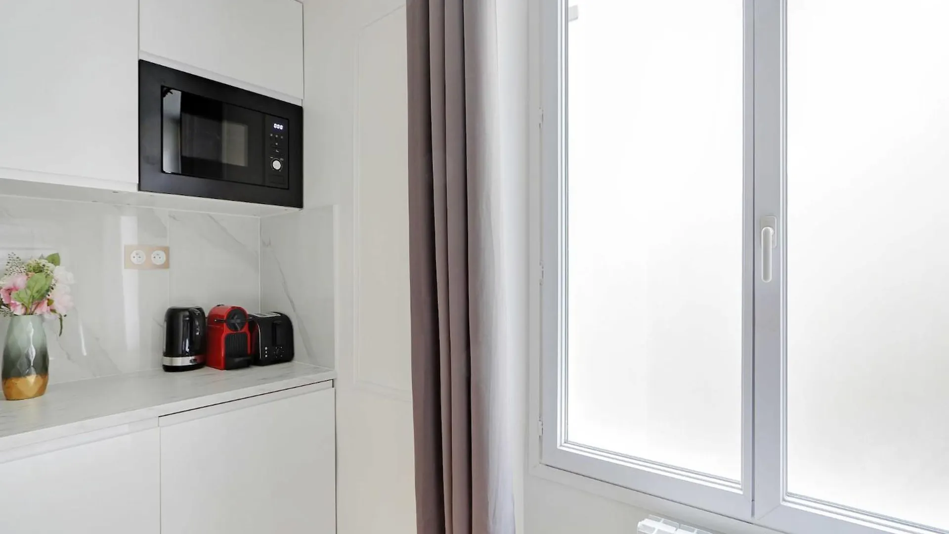 Charming Studio - 3P - Republique Paris Apartment